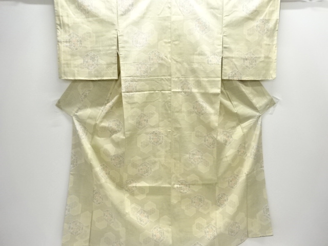 未使用品　亀甲に草花模様織り出し西陣お召着物